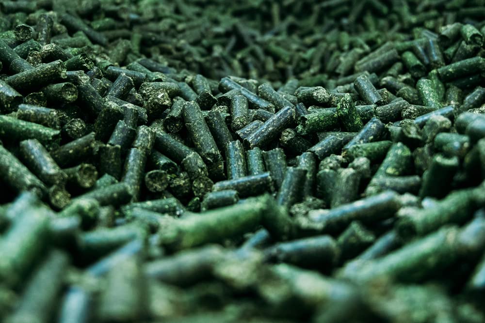 5 Pounds - Alfalfa Hay Pellets for Guinea Pigs, Rabbits, and More Small Animal Pets