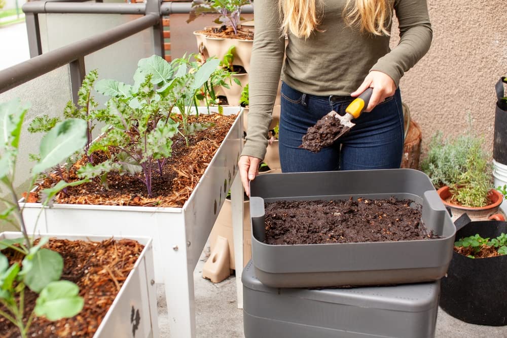 Premium Earthworm Castings, Soil Builder, Soil Amendment - Vermicast