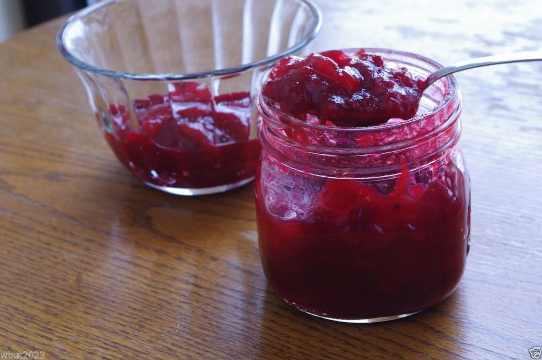 American Cranberry seeds - Vaccinium macrocarpon - used in a variety of sauces (100 Seeds)