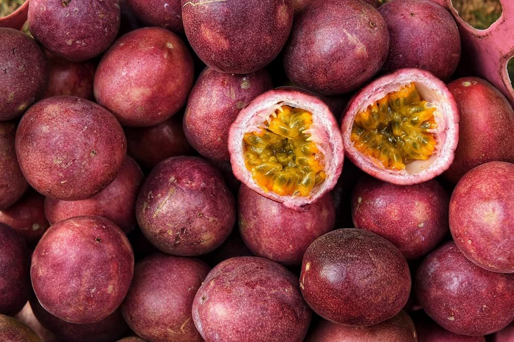 50 Passion Fruit Seeds - Very Healthy Fruit